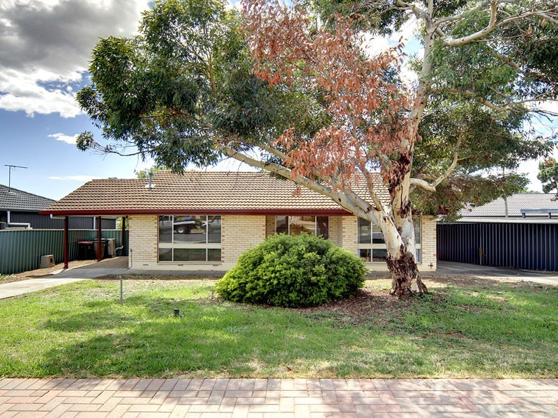 21 Inverness Avenue, Morphett Vale SA 5162