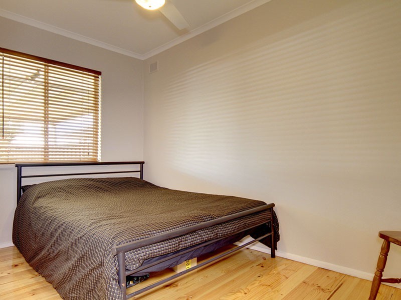 21 Inverness Avenue, Morphett Vale SA 5162