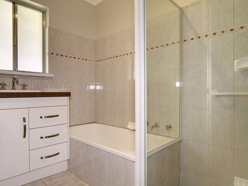 21 Inverness Avenue, Morphett Vale SA 5162