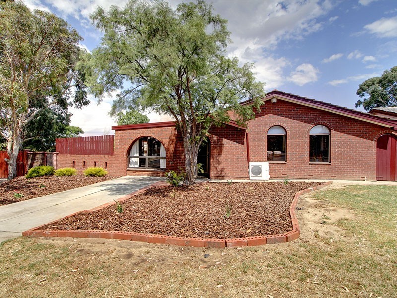 5 Nash Crescent, Morphett Vale SA 5162