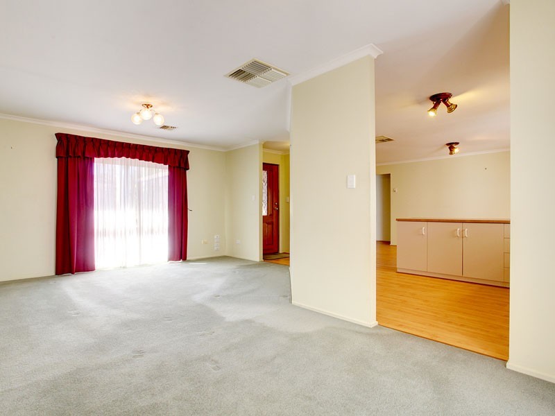 6 Claridge Court, Huntfield Heights SA 5163