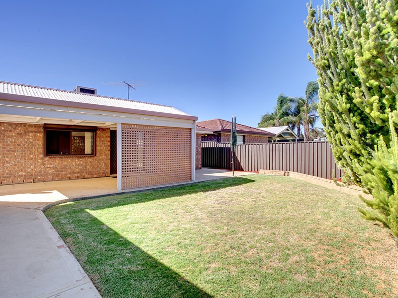 6 Claridge Court, Huntfield Heights SA 5163