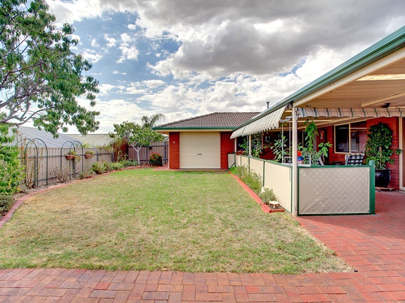 95 Sherebrooke Boulevard, Woodcroft SA 5162