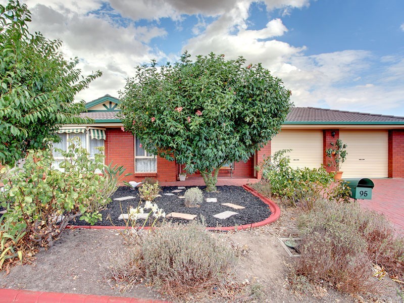 95 Sherebrooke Boulevard, Woodcroft SA 5162