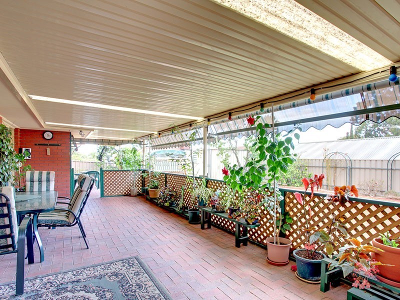 95 Sherebrooke Boulevard, Woodcroft SA 5162