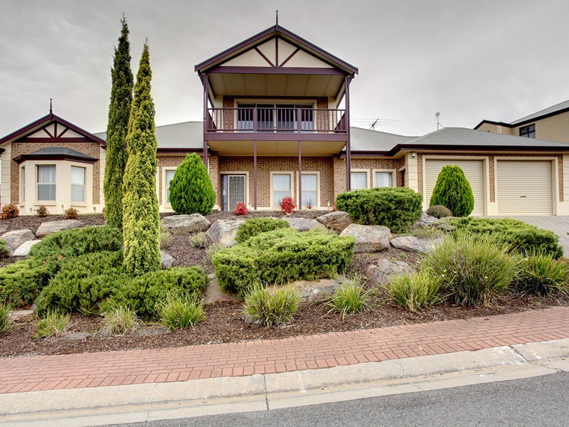 44 Coachwood Drive, Aberfoyle Park SA 5159