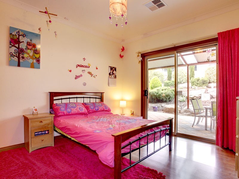 44 Coachwood Drive, Aberfoyle Park SA 5159