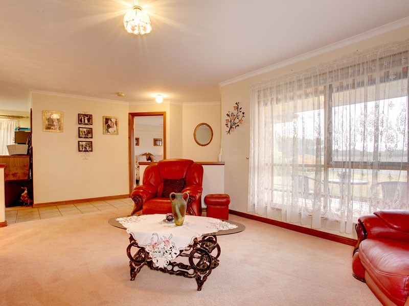 16 Plains Road, Aldinga SA 5173