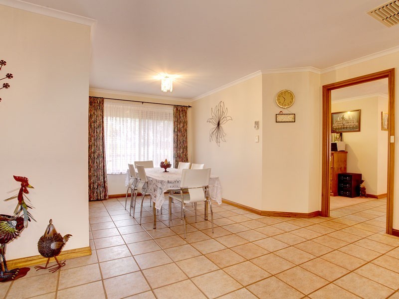 16 Plains Road, Aldinga SA 5173