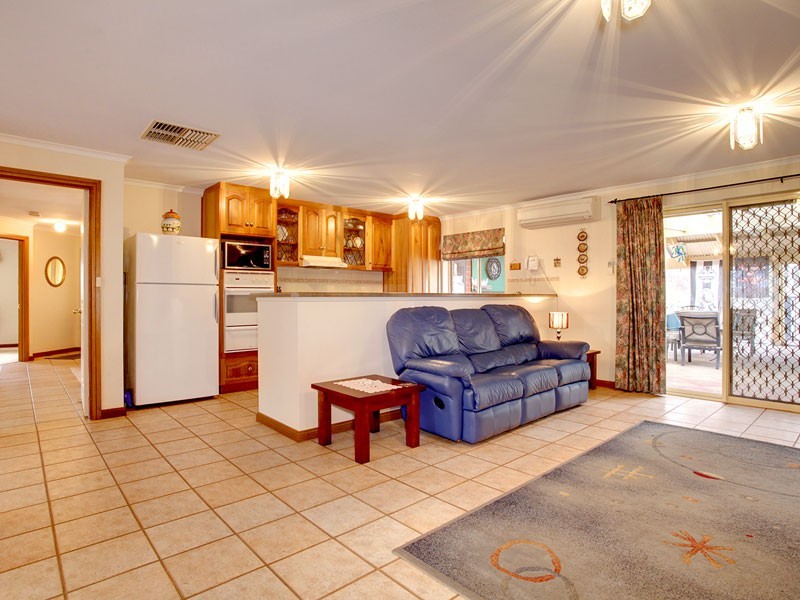16 Plains Road, Aldinga SA 5173