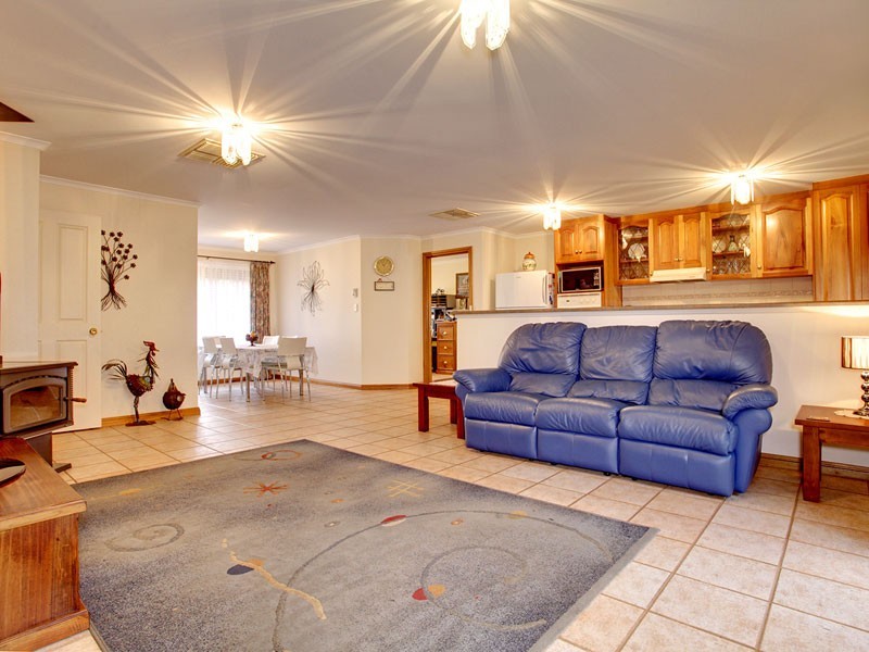 16 Plains Road, Aldinga SA 5173