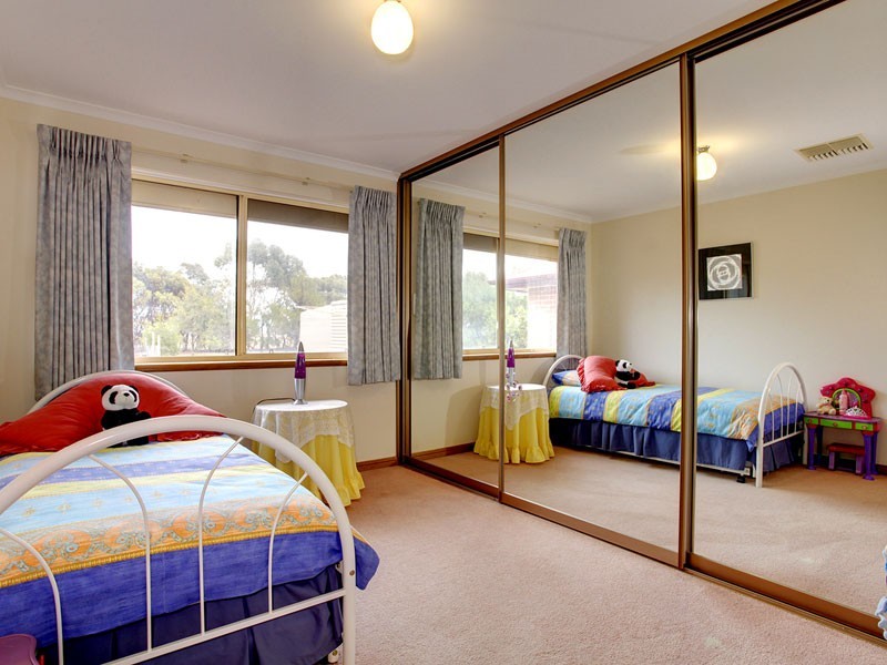 16 Plains Road, Aldinga SA 5173