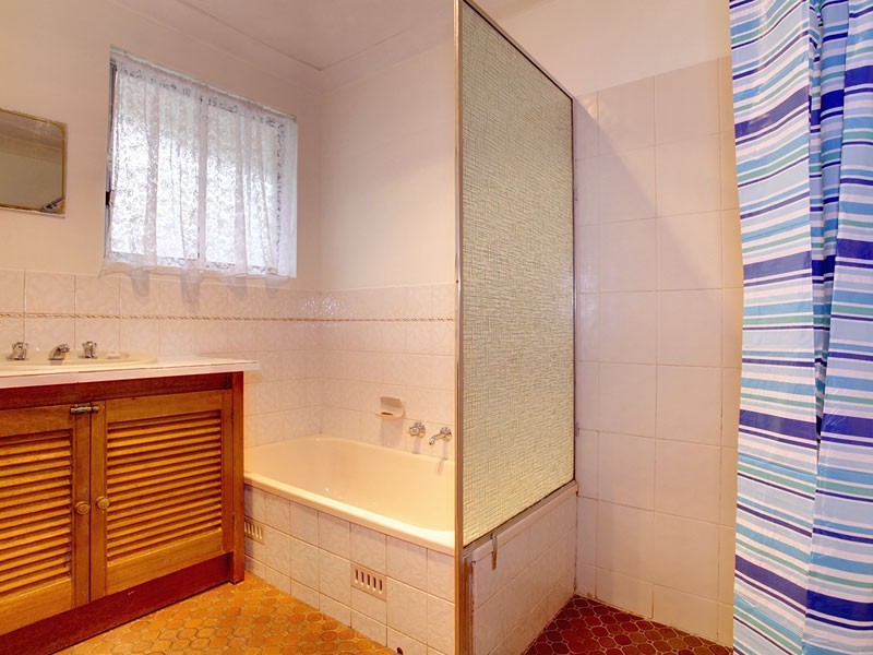 37 Suzanne Avenue, Morphett Vale SA 5162