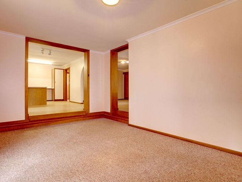 37 Suzanne Avenue, Morphett Vale SA 5162