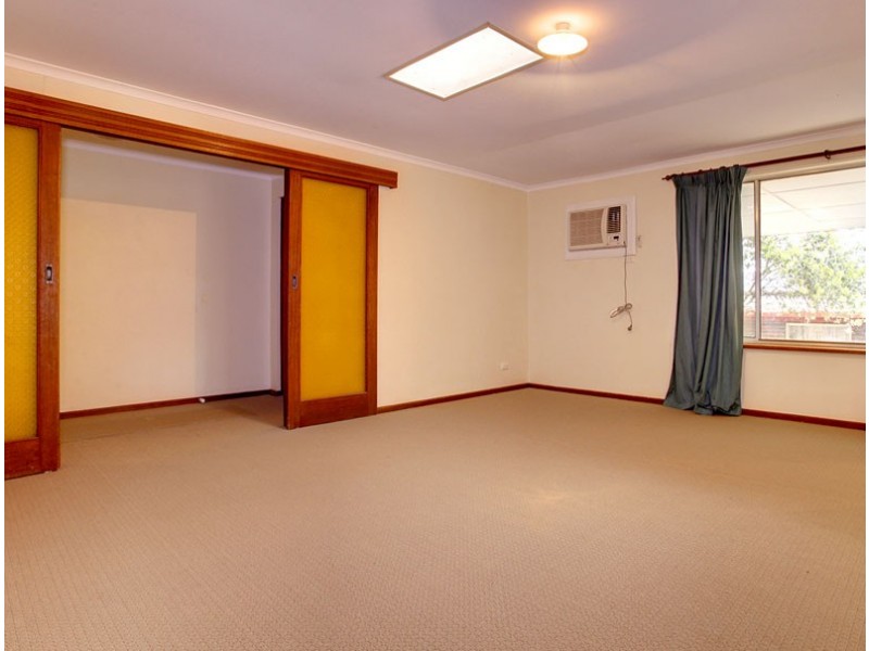 37 Suzanne Avenue, Morphett Vale SA 5162