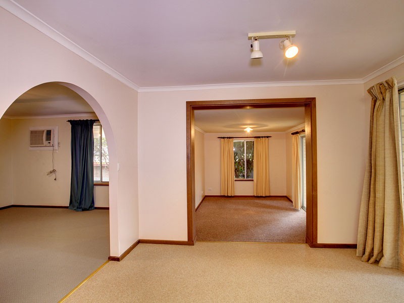 37 Suzanne Avenue, Morphett Vale SA 5162