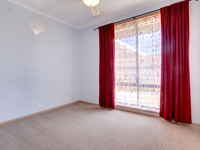 7 Oakhill Crescent, Morphett Vale SA 5162