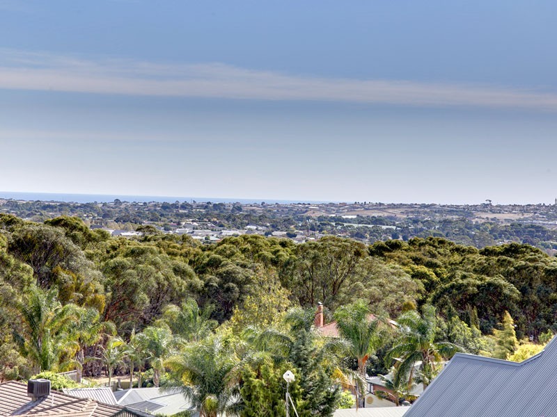 3 Connemara Way, Woodcroft SA 5162