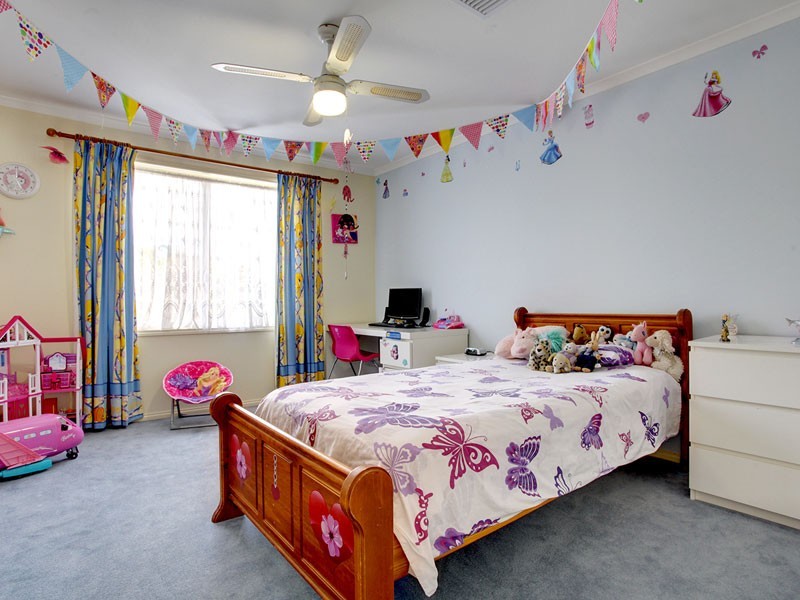 3 Connemara Way, Woodcroft SA 5162