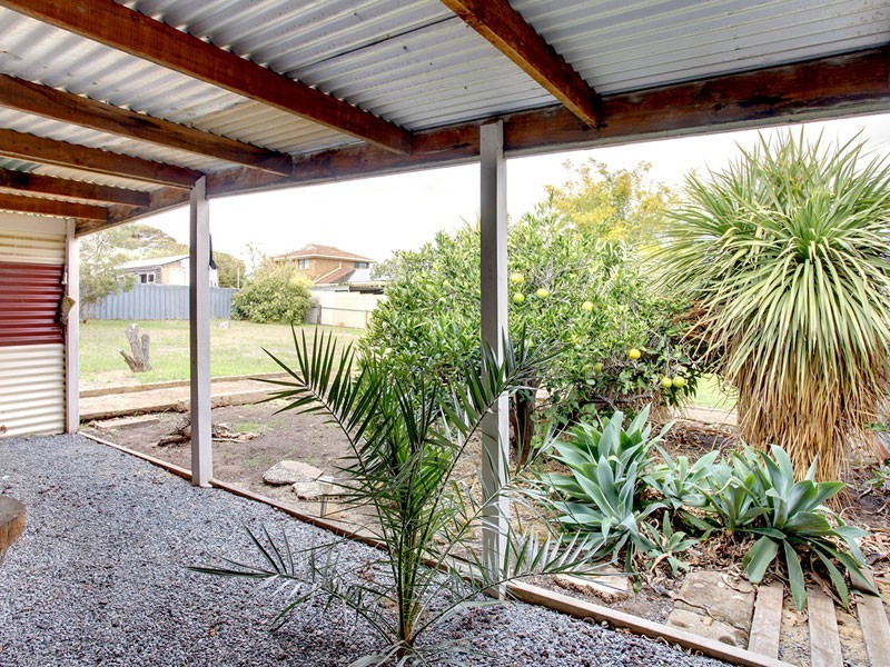 27 Third Avenue, Moana SA 5169