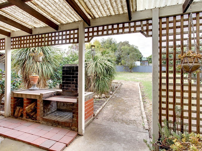 27 Third Avenue, Moana SA 5169