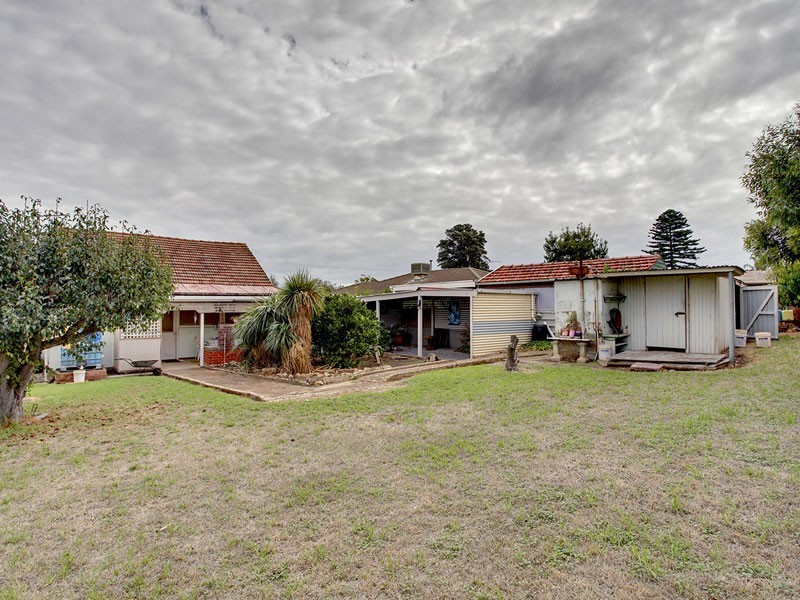 27 Third Avenue, Moana SA 5169