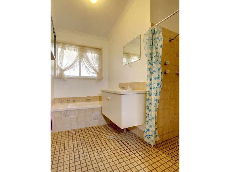 19 Greenlees Parade, Aldinga Beach SA 5173