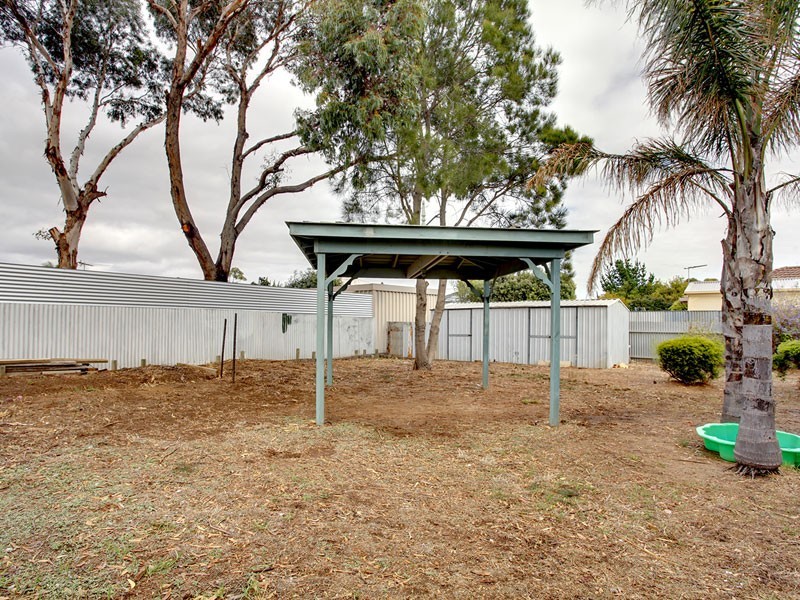 19 Greenlees Parade, Aldinga Beach SA 5173