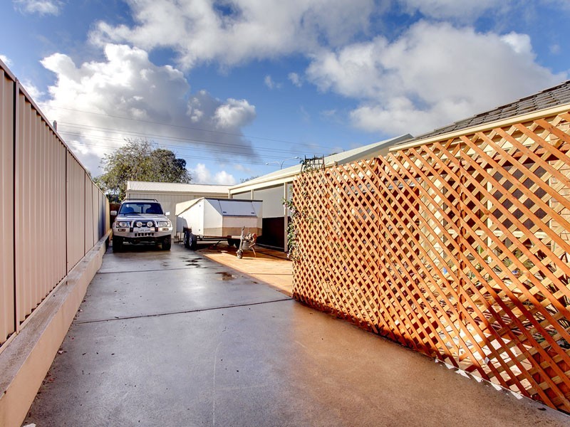 30 Baltimore Avenue, Morphett Vale SA 5162