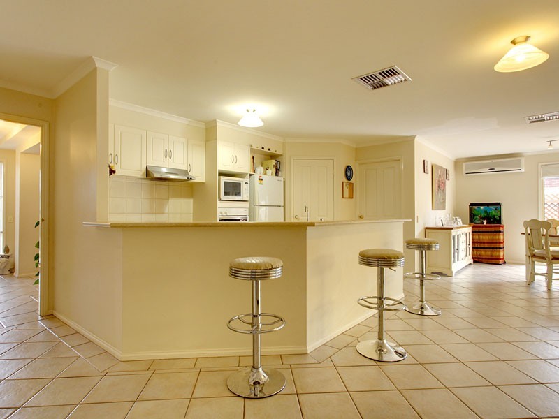 30 Baltimore Avenue, Morphett Vale SA 5162