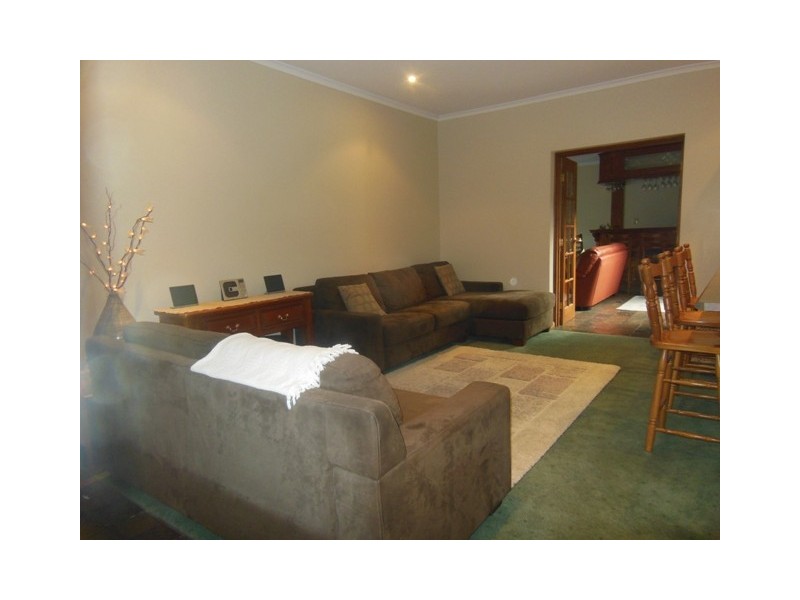 17 Bassett Street, Willunga SA 5172