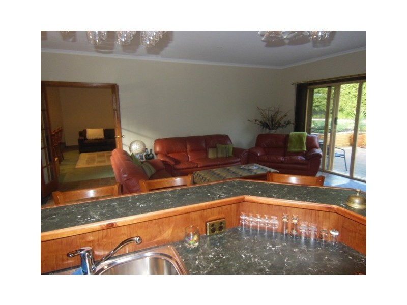 17 Bassett Street, Willunga SA 5172