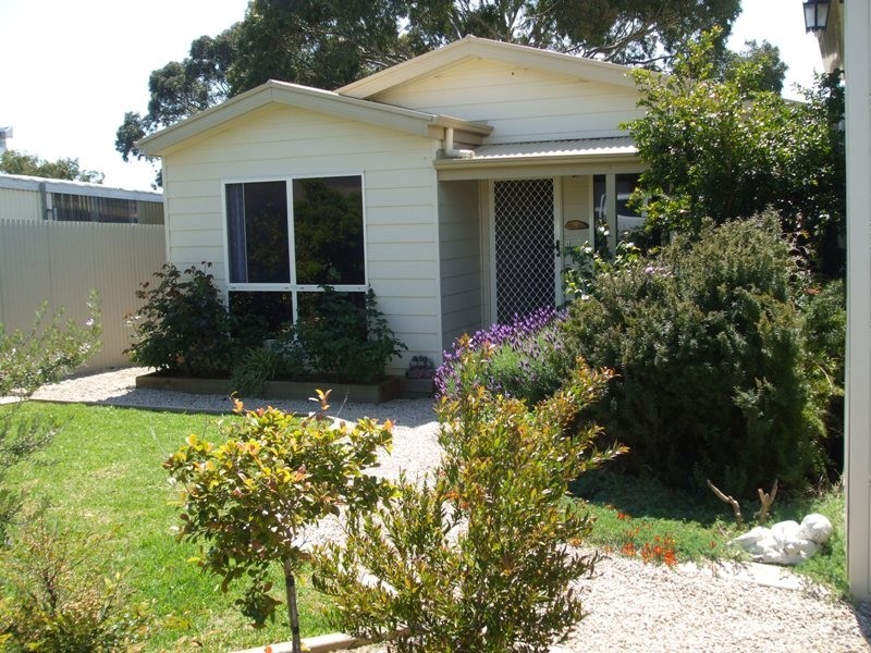 33 Harold Lea Way, Hackham SA 5163