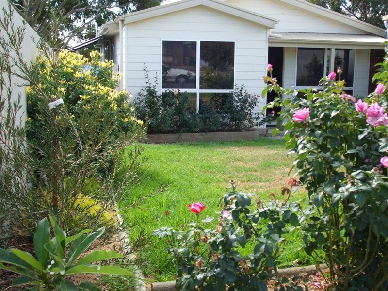 33 Harold Lea Way, Hackham SA 5163