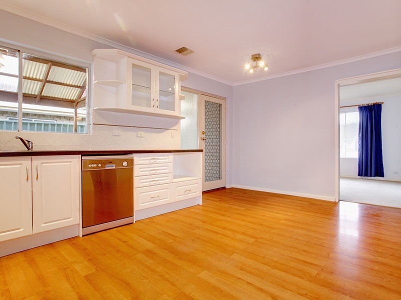 10 Trim Crescent, Old Noarlunga SA 5168