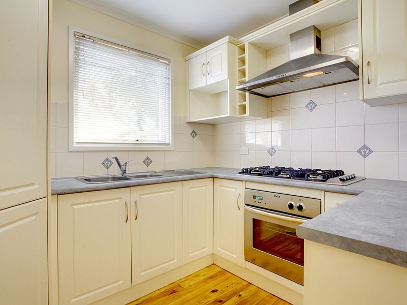 11 Redcraze Street, Aberfoyle Park SA 5159