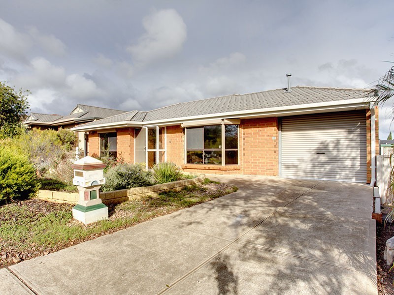 38 Dalkeith Road, Seaford Rise SA 5169