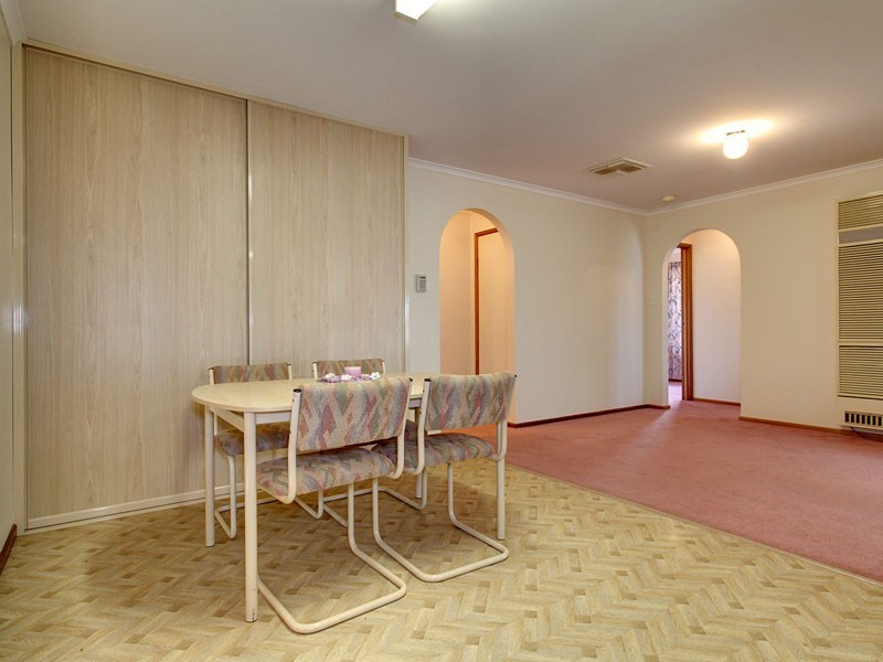 38 Dalkeith Road, Seaford Rise SA 5169