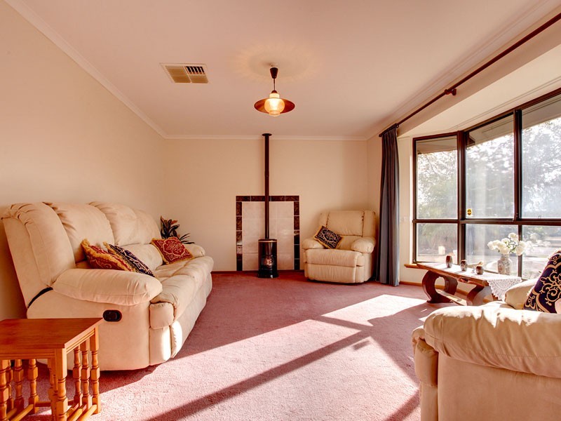 38 Dalkeith Road, Seaford Rise SA 5169