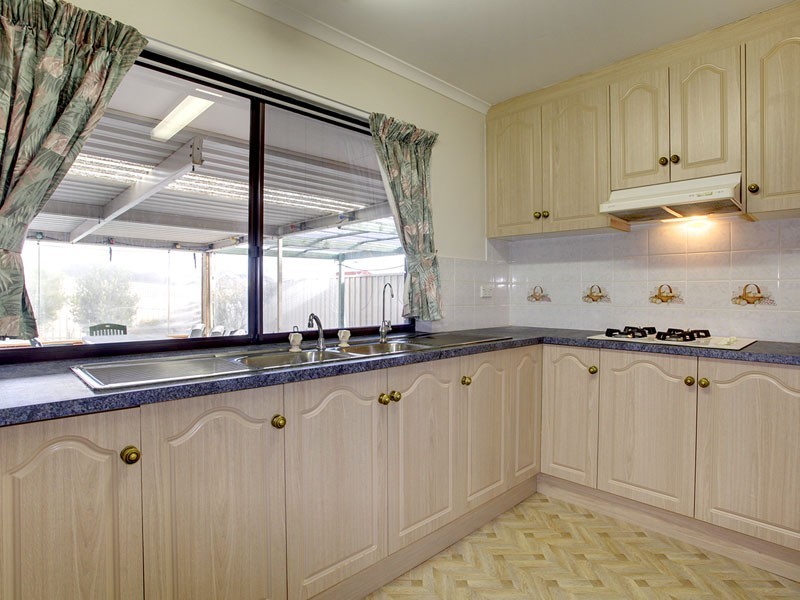 38 Dalkeith Road, Seaford Rise SA 5169