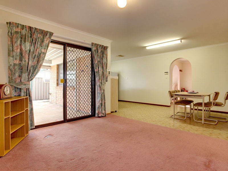 38 Dalkeith Road, Seaford Rise SA 5169