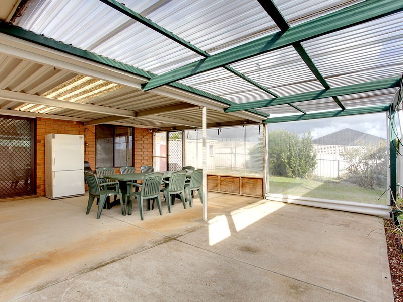 38 Dalkeith Road, Seaford Rise SA 5169