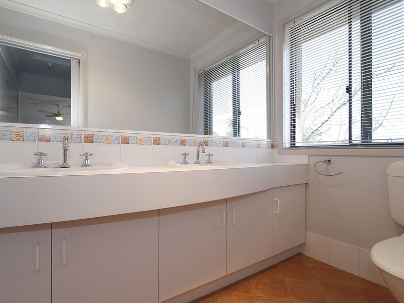 32 Old Coach Road, Maslin Beach SA 5170