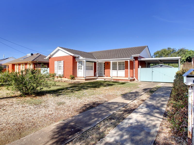 6 Elizabeth Road, Christie Downs SA 5164