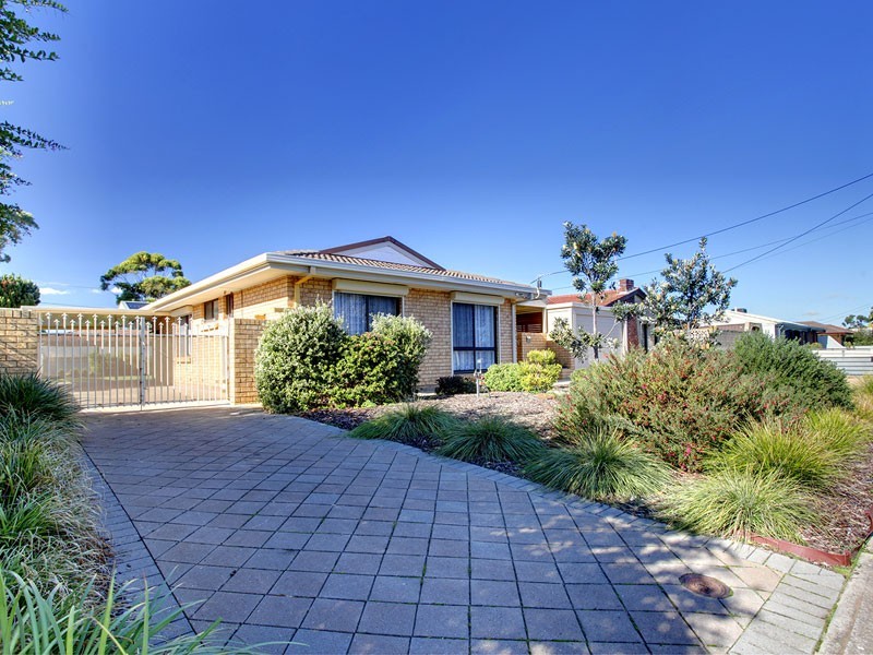 12 Kym Street, Port Noarlunga South SA 5167