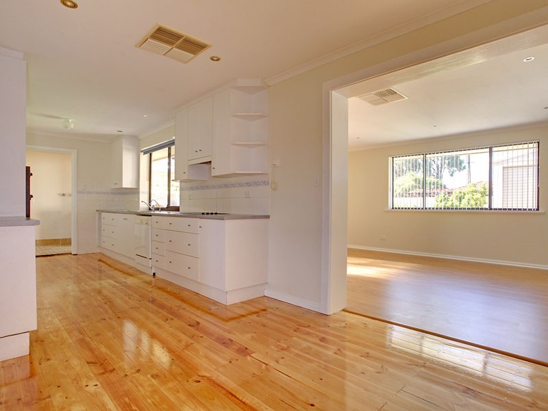 12 Kym Street, Port Noarlunga South SA 5167