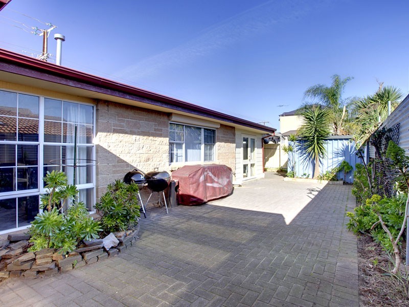 48 Wootoona Avenue, Christies Beach SA 5165
