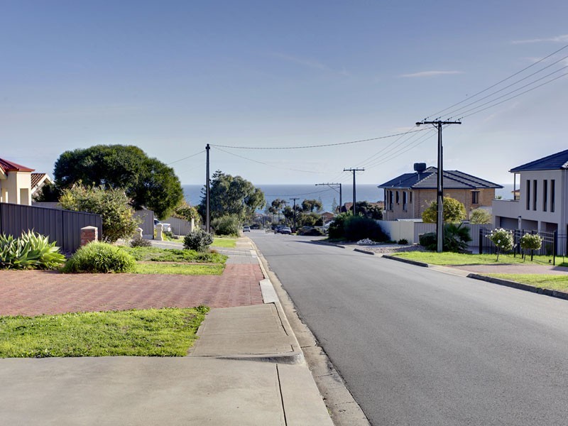 48 Wootoona Avenue, Christies Beach SA 5165