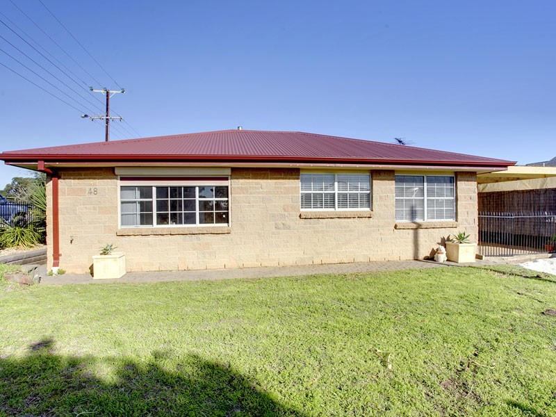 48 Wootoona Avenue, Christies Beach SA 5165