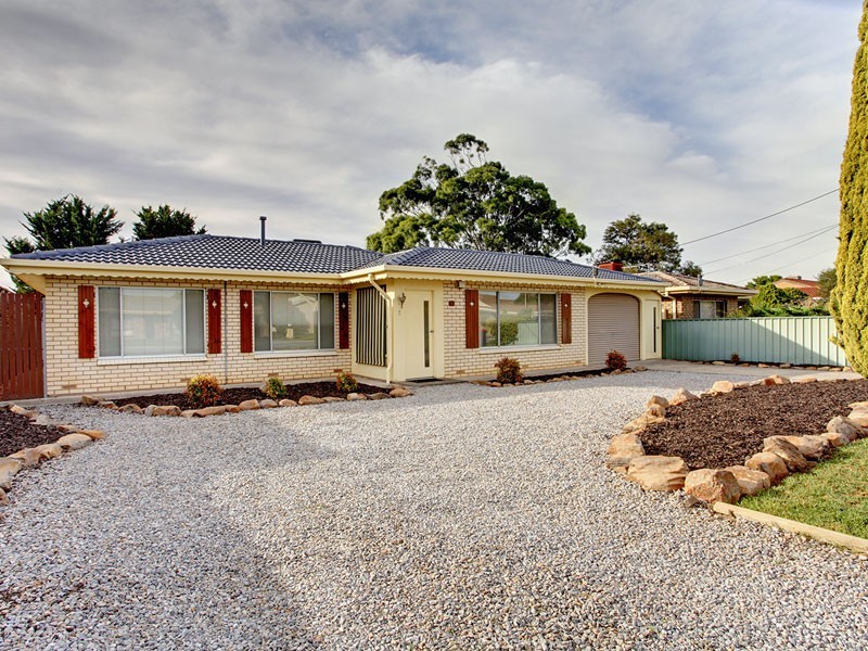 10 Trim Crescent, Old Noarlunga SA 5168